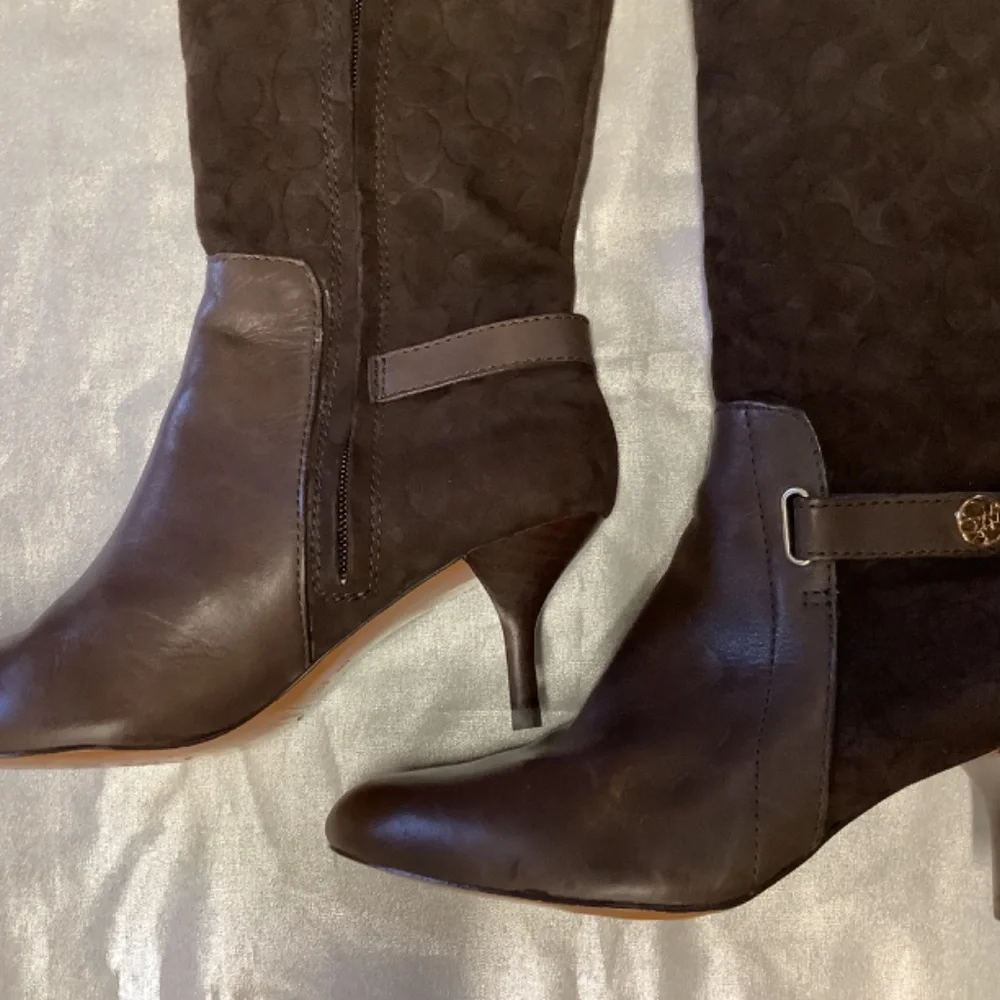COACH BOOTS - Picture 4 of 8